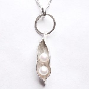 New pearls-in-pod necklace from The Twins Gift Company