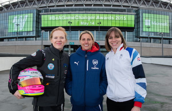  Kelly Smith MBE,  Kate Richardson-Walsh MBE and Alice Powell outside Wembley Stadium