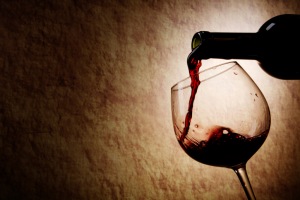 red_wine_pouring