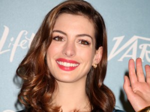 Anne Hathaway - Via Shutterstock - Ocean's Eleven spin off