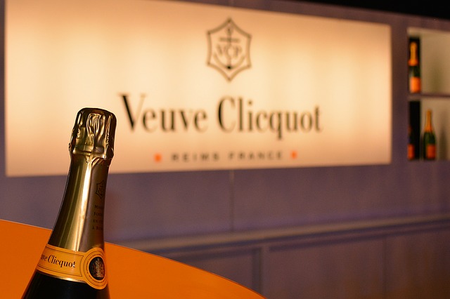 Veuve Clicquot awards, champagne